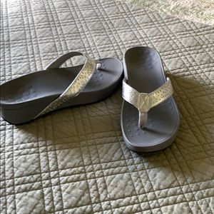 Vionic sandals brand new no box